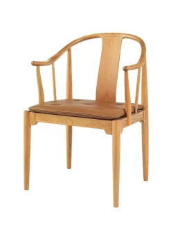 Kinastolen af Hans J. Wegner