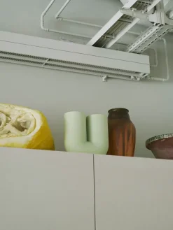 Kink Vase, light green fra Muuto