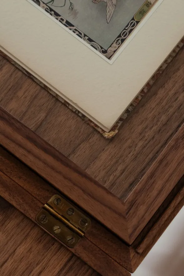 Kunstsamlerens Bord af Finn Juhl