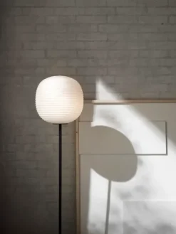 Lantern gulvlampe fra New Works