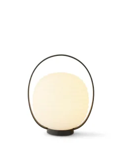 Lantern Portable Table Lamp fra New Works