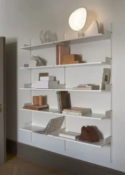 Library Shelf fra New Works