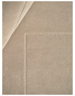 Lineal Poem Tæppe, Beige fra Linie Design