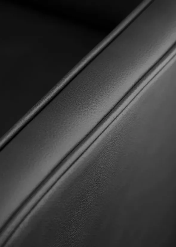 L43 MK46 Sofa, sort læder af Mogens Koch