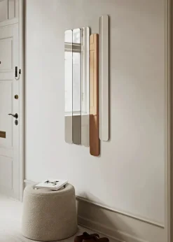 Logs Mirror, 5 mirrors fra Woud