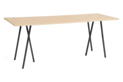 Loop Stand High Table, 250 cm fra Hay