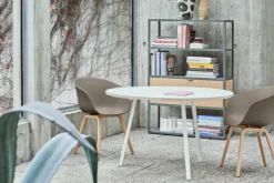 Loop Stand Round Table, Ø105 fra Hay