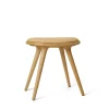 Low Stool, olieret eg, Kvadrat Clay 0007, 47 cm skammel fra Mater