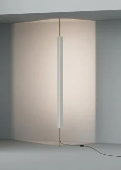LT8 Gulvlampe fra Astep