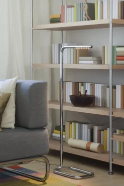 LUM 125 gulvlampe fra Thonet