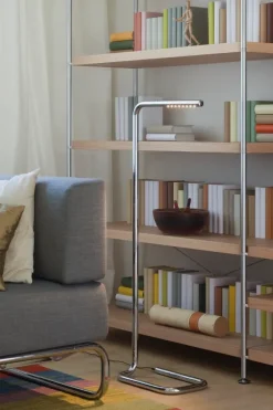 LUM 125 gulvlampe fra Thonet