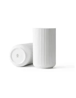 Lyngbyvasen i hvid fra Lyngby Porcelæn