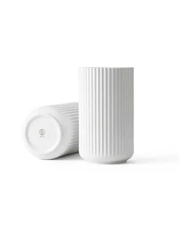 Lyngbyvasen i hvid fra Lyngby Porcelæn
