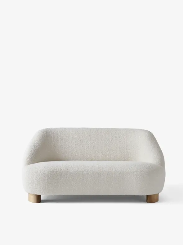 Margas LC3 sofa fra &Tradition