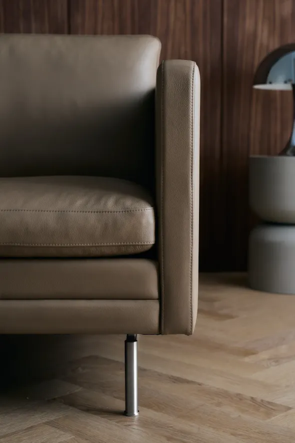 MH276 4 pers. sofa i Baltique anilinlæder fra Mogens Hansen