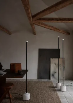 Model 1095 Gulvlampe fra Astep