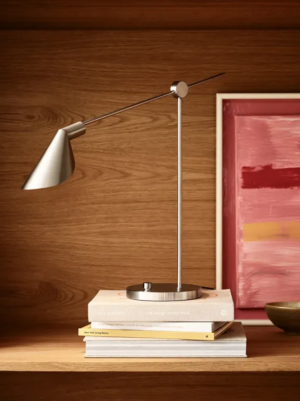 MS021 Bordlampe, stål fra Fritz Hansen