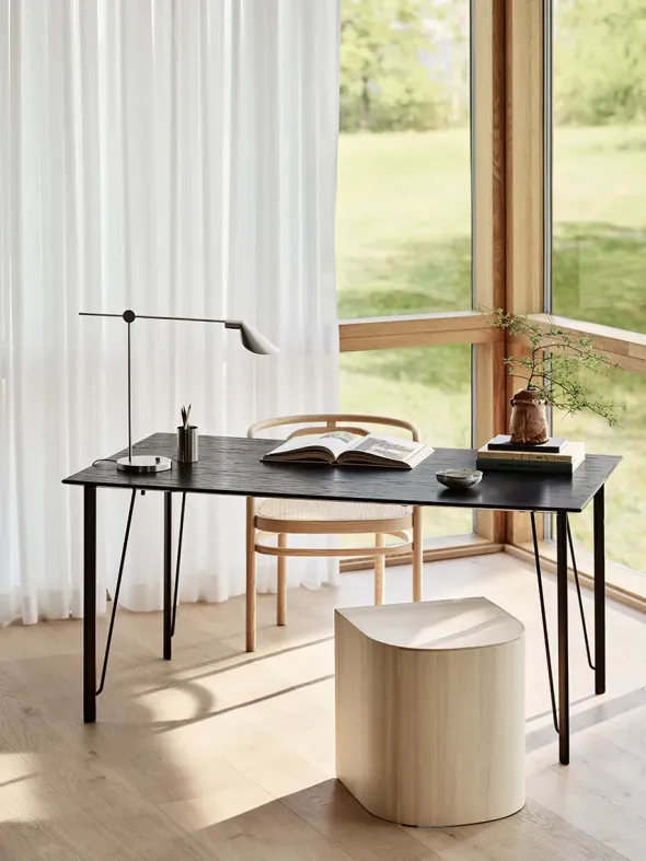 MS021 Bordlampe, stål fra Fritz Hansen