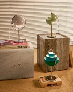 Multi-Lite Portable Bordlampe fra GUBI