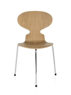 3100 Myren med 3 ben, krom stel af Arne Jacobsen
