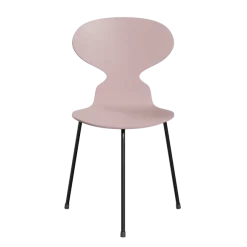 3100 Myren med 3 ben, sort stel af Arne Jacobsen