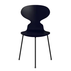 3100 Myren med 3 ben, sort stel af Arne Jacobsen