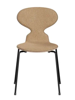 3101 Myren Stol, forsidepolstret af Arne Jacobsen