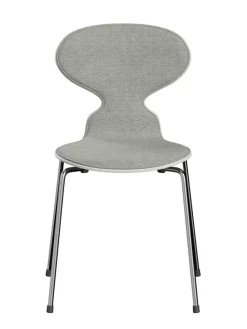 3101 Myren Stol, forsidepolstret af Arne Jacobsen