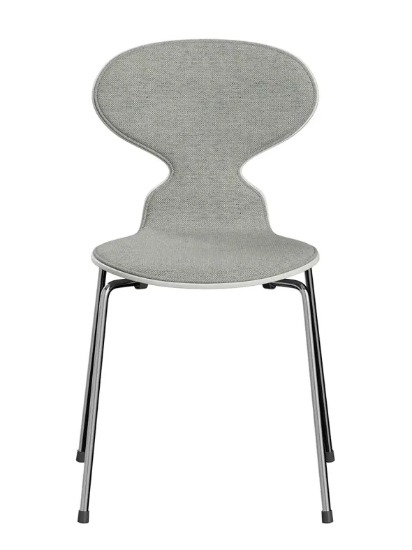 3101 Myren Stol, forsidepolstret af Arne Jacobsen