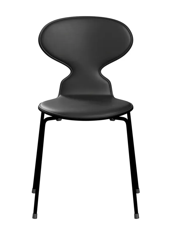 3101 Myren Stol, forsidepolstret af Arne Jacobsen