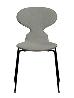 3101 Myren Stol, forsidepolstret af Arne Jacobsen