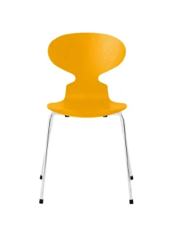3101 Myren Stol i farvet ask af Arne Jacobsen