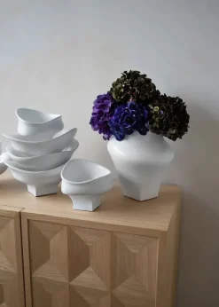 Nami Vase fra Hein Studio