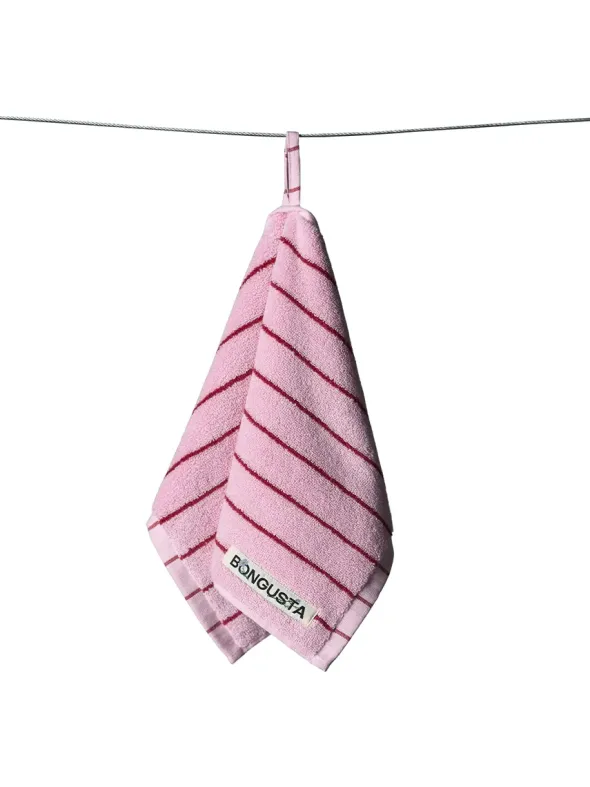 Naram towel - Baby pink & Ski patrol fra Bongusta