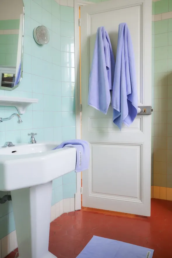 Naram towel - Lavender Blue fra Bongusta