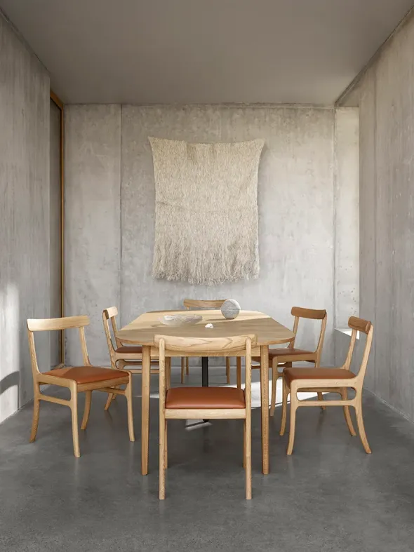 OW224 Rungstedlund Spisebord fra Carl Hansen & Søn