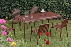 Palissade Armchair, iron red fra Hay