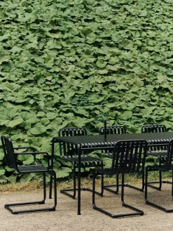 Palissade Cantilever Armchair fra Hay