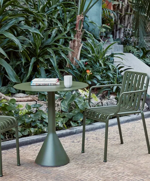 Palissade Cone Table fra Hay