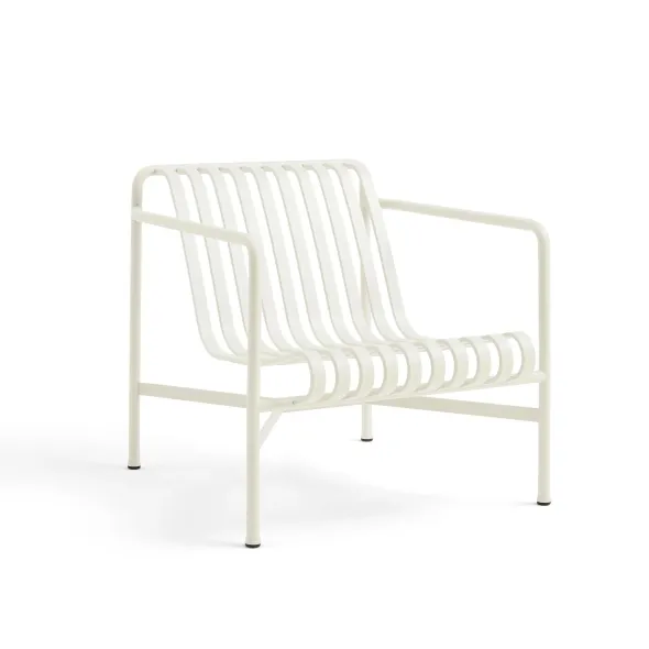 Palissade Lounge Chair Low, cream white fra Hay