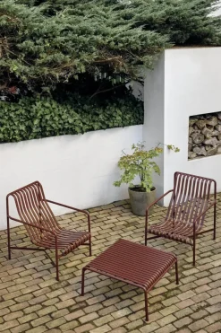 Palissade Low Table, iron red fra Hay