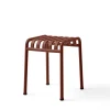 Palissade Stool, iron red fra Hay