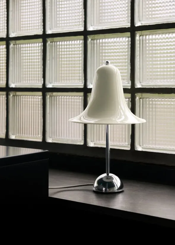 Pantop Portable bordlampe, Shiny Chrome fra Verpan