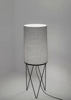 PD2 gulvlampe fra GUBI