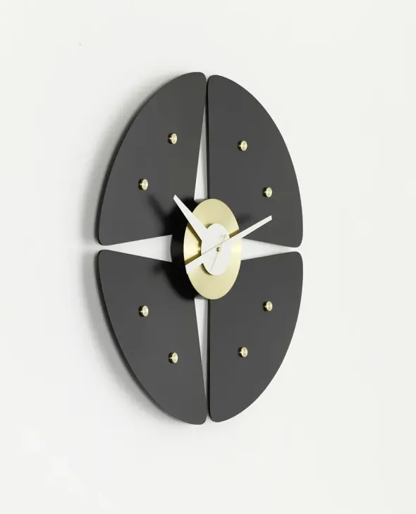 Petal Clock fra Vitra