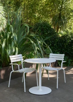 Pico Café table, rund base Ø74 cm fra Houe