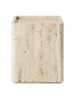 Pietra Side Table, 33 x 33 cm fra GUBI