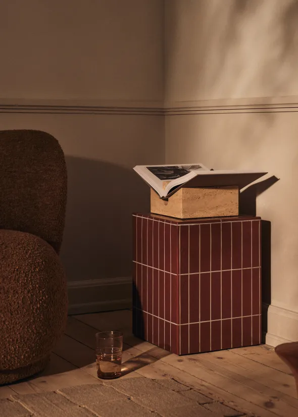 Pillar sidebord fra Ferm Living