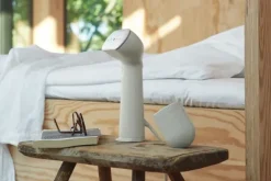 Pilo No.2 Fabric Shaver, Sand fra Steamery Stockholm