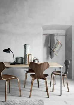 PK55 Bord af Poul Kjærholm